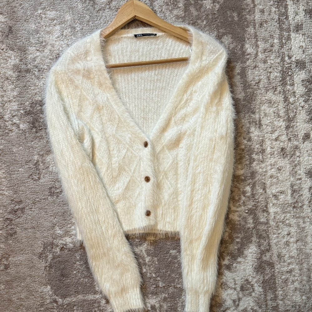 Zara Cream Fuzzy Knit Cardigan